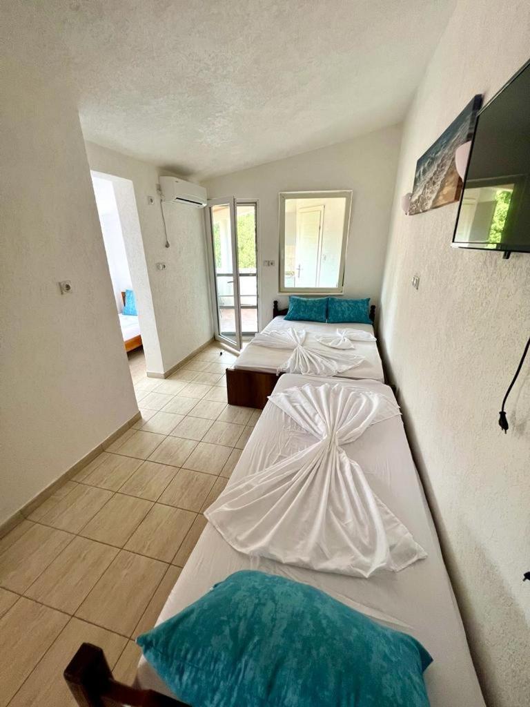 Apartments Vila Fata Ulcinj Exterior foto
