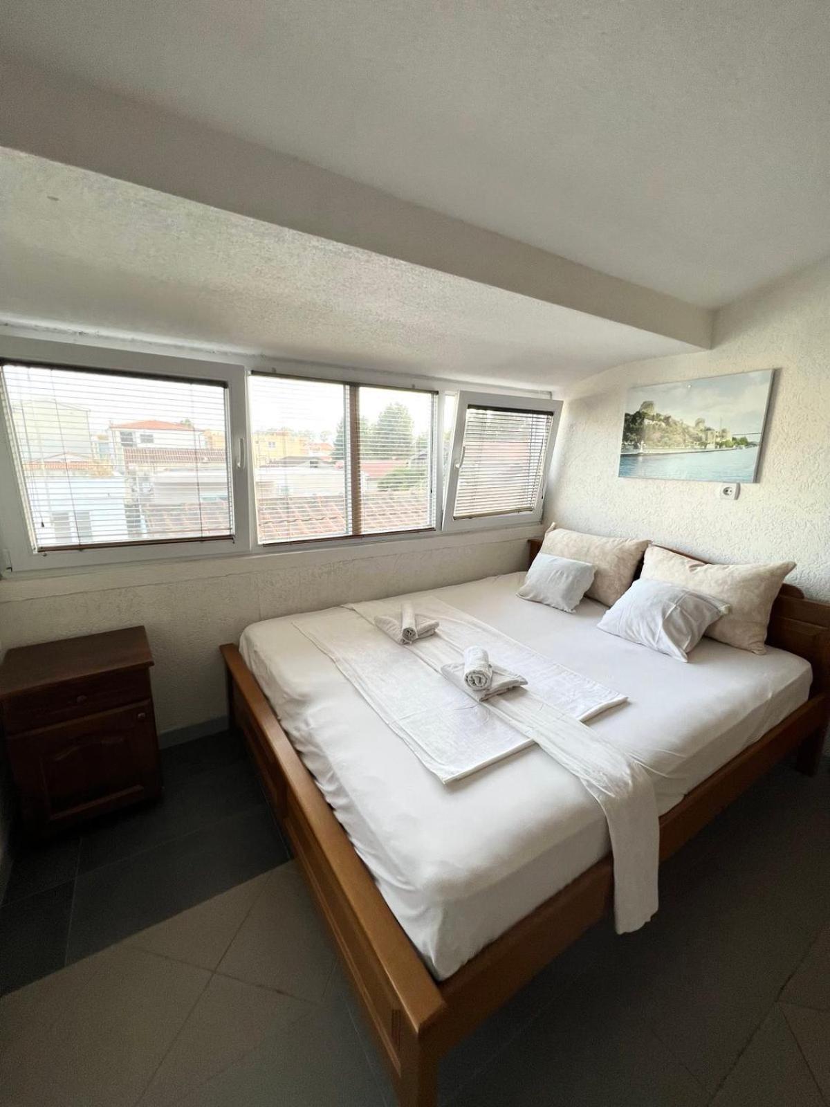 Apartments Vila Fata Ulcinj Exterior foto